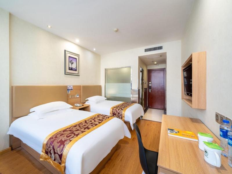 Greentree Inn Yiwu International Trade City Hotel Dış mekan fotoğraf